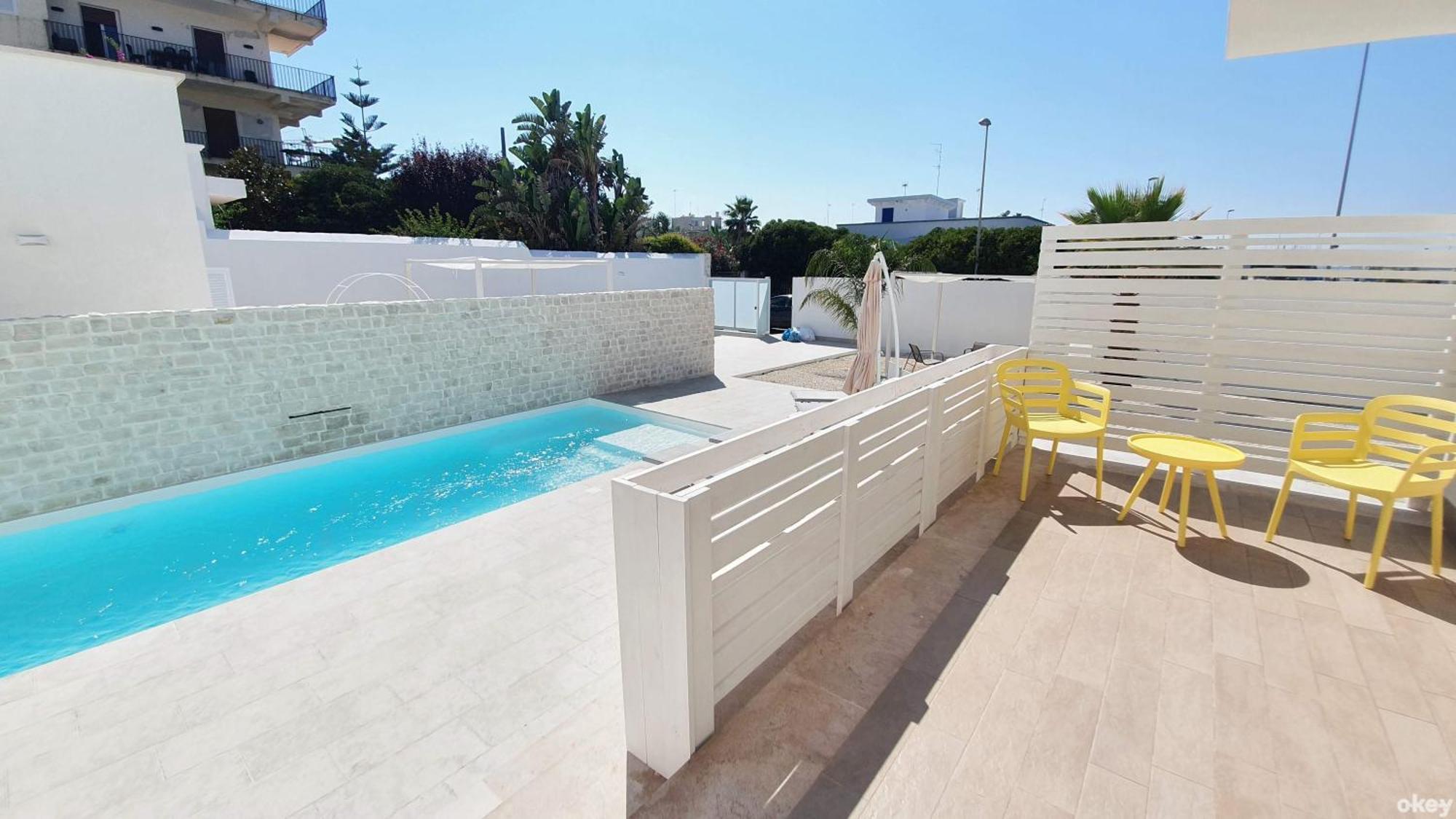 Villa Mediterranea Apartments - Seaview, Pool & Garden Bari Exterior foto